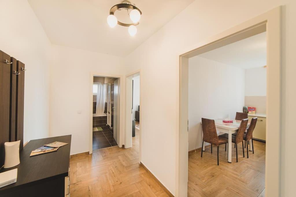 Timeea Home Σίμπιου Εξωτερικό φωτογραφία